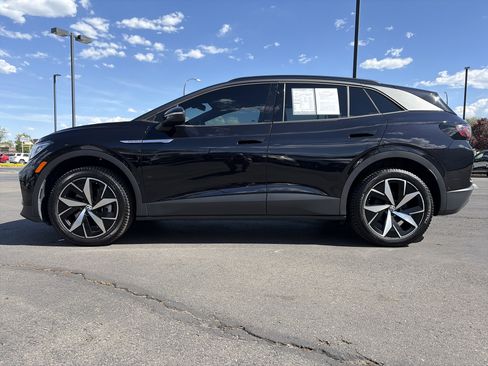 Used 2023 Volkswagen ID.4 Pro S AWD/4WD image 9