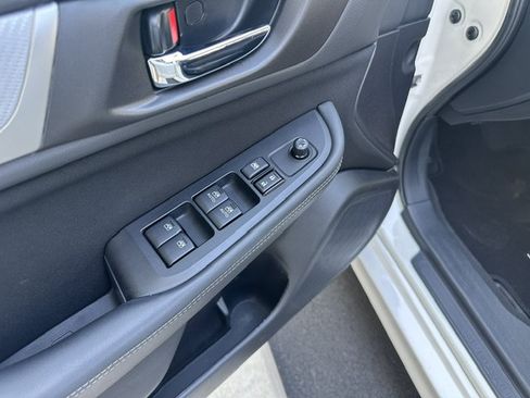 Used 2018 Subaru Legacy 2.5i Premium w/ Eyesight & BSD & Rcta & HBA AWD/4WD image 17
