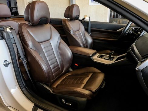 Used 2021 BMW 430i Convertible w/ M Sport Package RWD image 39