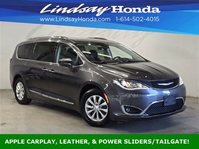 Used 2019 Chrysler Pacifica Touring-L