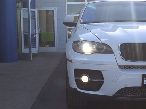 Used 2011 BMW X6 xDrive35i w/ Technology Pkg AWD/4WD image 29