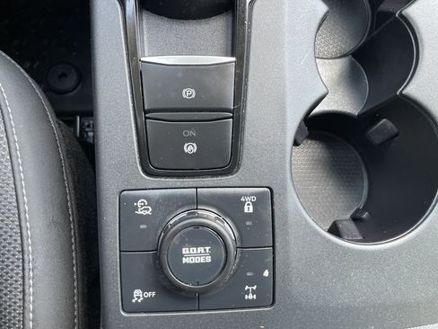 Used 2024 Ford Bronco Sport Badlands AWD/4WD image 36