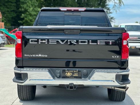 Used 2019 Chevrolet Silverado 1500 LTZ w/ LTZ Texas Edition RWD image 6
