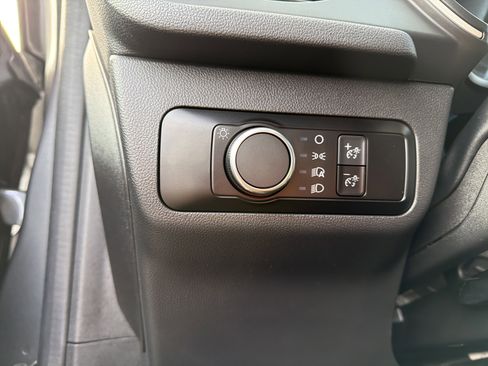 Used 2022 Ford Escape SE w/ Cold Weather Package image 14