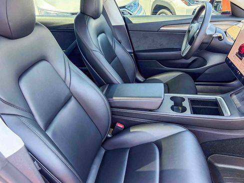 Used 2022 Tesla Model 3 Performance image 15