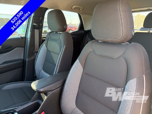 Used 2024 Chevrolet TrailBlazer LT w/ LT Cold Weather Package FWD image 11