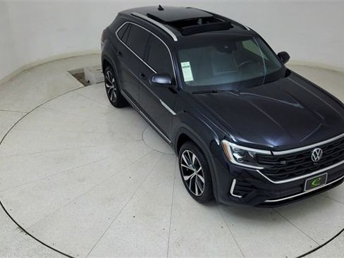 Used 2024 Volkswagen Atlas Cross Sport SEL Premium R-Line image 81