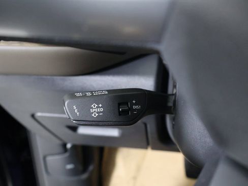 New 2025 Audi Q5 Premium Plus image 24