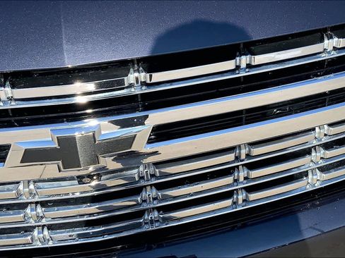 Used 2023 Chevrolet Tahoe LT w/ Luxury Package RWD image 29