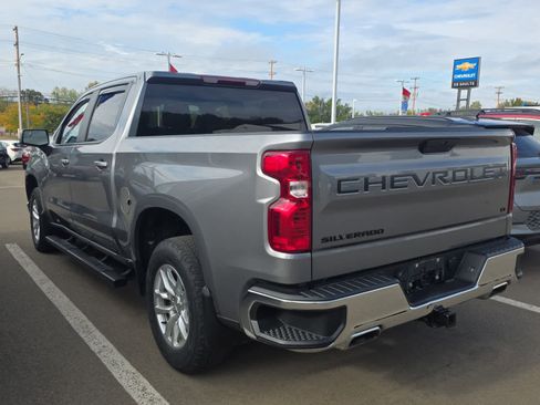 Used 2021 Chevrolet Silverado 1500 LT w/ Z71 Off-Road Package image 9