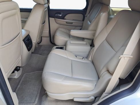 Used 2013 GMC Yukon Denali AWD/4WD image 11