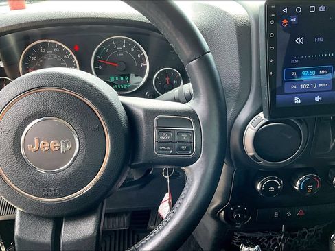 Used 2016 Jeep Wrangler Sport w/ Quick Order Package 24S AWD/4WD image 12