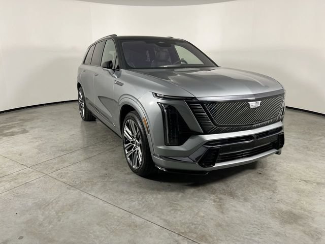 Used 2026 Cadillac Vistiq Platinum w/ LPO, Floor Liner Package AWD/4WD image 2
