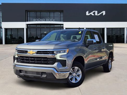 Used 2025 Chevrolet Silverado 1500 LT RWD image 1