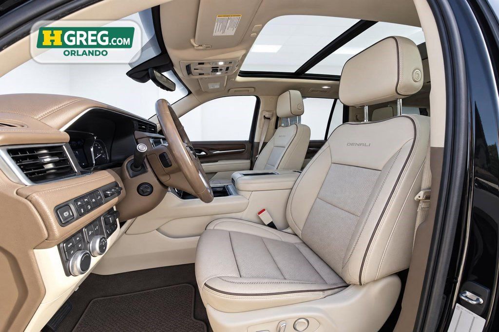 Used 2021 GMC Yukon Denali w/ Denali Premium Package AWD/4WD image 7