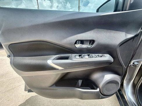 Used 2021 Nissan Kicks SV FWD image 21