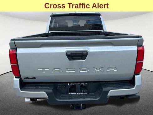 Certified 2026 Toyota Tacoma TRD Off-Road AWD/4WD image 10