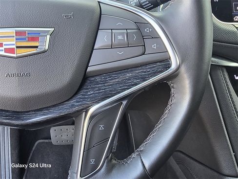 Used 2024 Cadillac XT5 Premium Luxury w/ Technology Package image 24