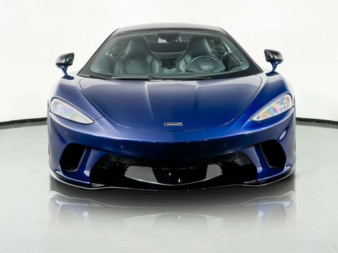 Used 2023 McLaren GT image 22