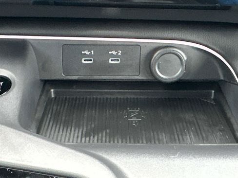 New 2026 Nissan Sentra SV w/ SV Convenience Package FWD image 34