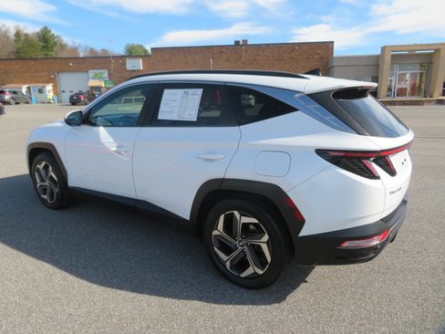 Used 2022 Hyundai Tucson SEL w/ Convenience + Premium Package image 5