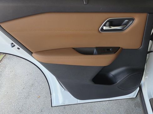 New 2026 Nissan Rogue Platinum w/ Platinum Premium Package AWD/4WD image 46
