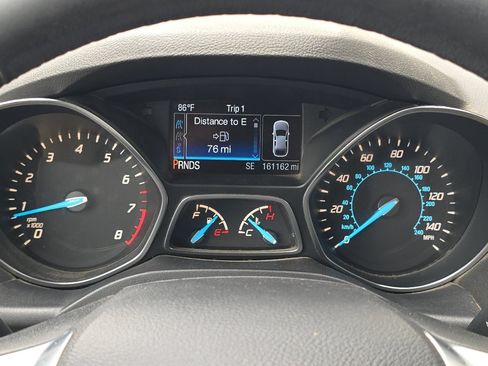 Used 2016 Ford Escape Titanium w/ Equipment Group 301A AWD/4WD image 24