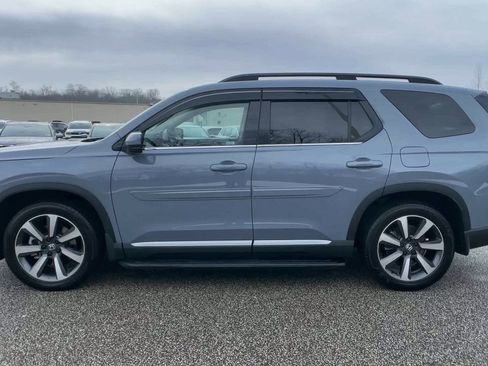 Used 2023 Honda Pilot Elite image 6