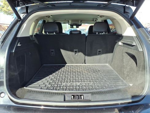 Used 2023 Lincoln Corsair AWD image 10