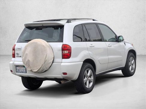 Used 2005 Toyota RAV4 2WD image 5