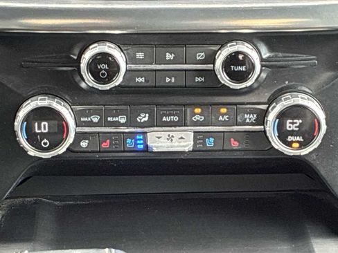 Used 2021 Ford F150 Lariat w/ Equipment Group 502A High AWD/4WD image 17