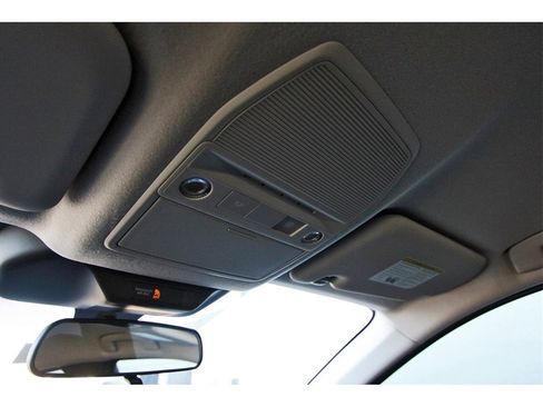 New 2025 Nissan Kicks SR w/ Illumination Package image 16