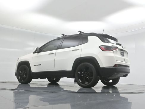 Used 2020 Jeep Compass Latitude image 48