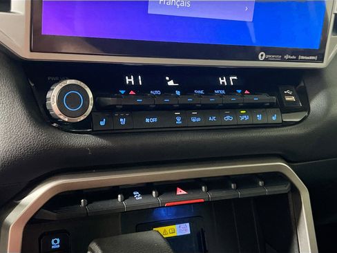 Used 2024 Toyota Tundra Limited image 27