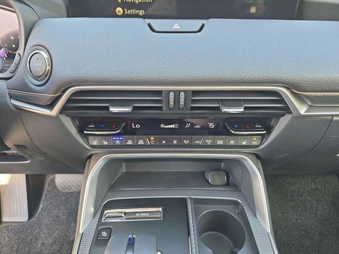 New 2026 MAZDA CX-70 SC Plus image 29