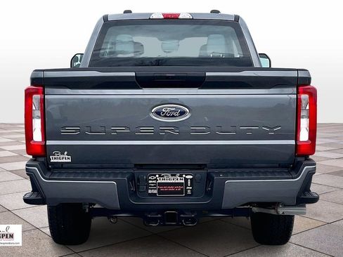 New 2026 Ford F250 XL w/ STX Appearance Package AWD/4WD image 4