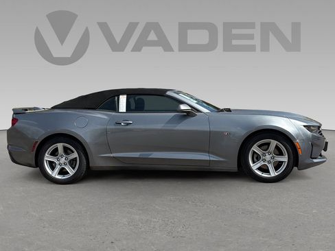 Used 2020 Chevrolet Camaro LT image 5
