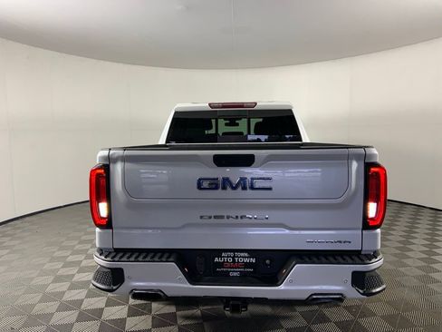 Used 2022 GMC Sierra 1500 Denali w/ Denali Premium Package image 8