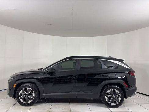 Used 2025 Hyundai Tucson SEL image 2