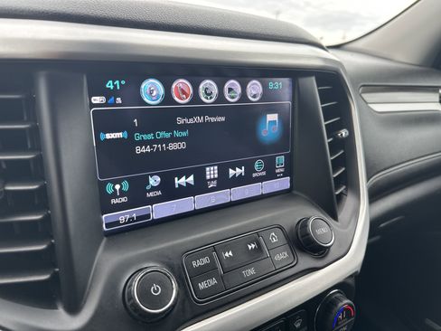 Used 2019 GMC Acadia SLT w/ Black Edition image 19