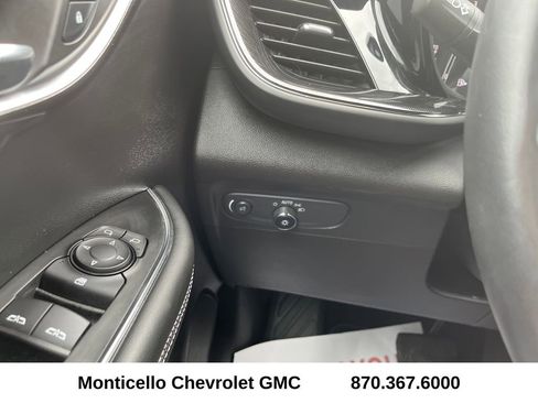 Used 2022 Buick Envision Preferred FWD image 16