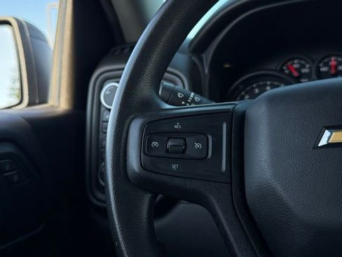 Used 2021 Chevrolet Silverado 1500 Custom AWD/4WD image 8