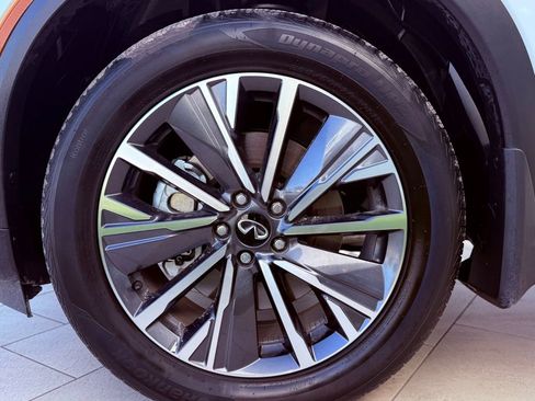 Certified 2026 INFINITI QX60 Luxe w/ Family Package image 40