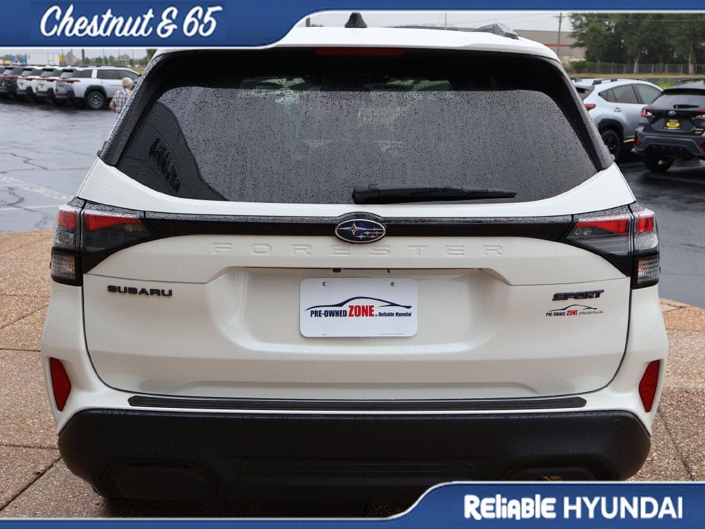 Used 2026 Subaru Forester Sport w/ Onyx Edition AWD/4WD image 5
