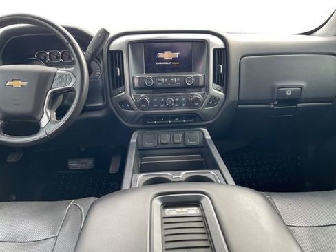 Used 2018 Chevrolet Silverado 1500 LT w/ Texas Edition image 10