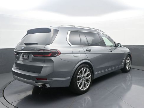Used 2026 BMW X7 xDrive40i AWD/4WD image 7