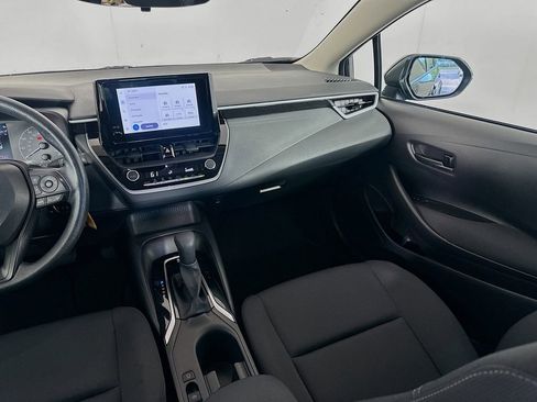 Certified 2025 Toyota Corolla LE FWD image 22
