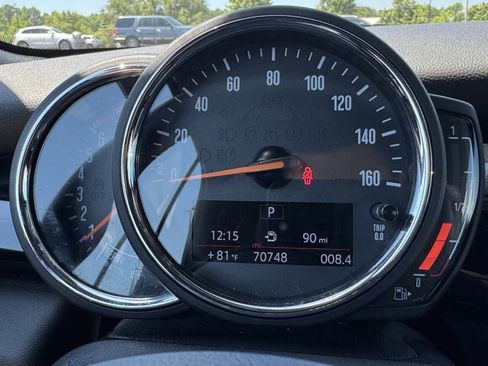 Used 2019 MINI Cooper S w/ Signature Upholstery Package FWD image 13