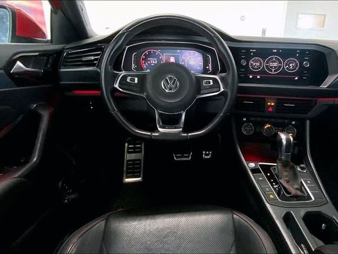 Used 2019 Volkswagen Jetta GLI Autobahn FWD image 12