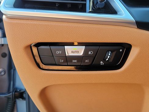 Used 2026 BMW 430i Convertible image 30